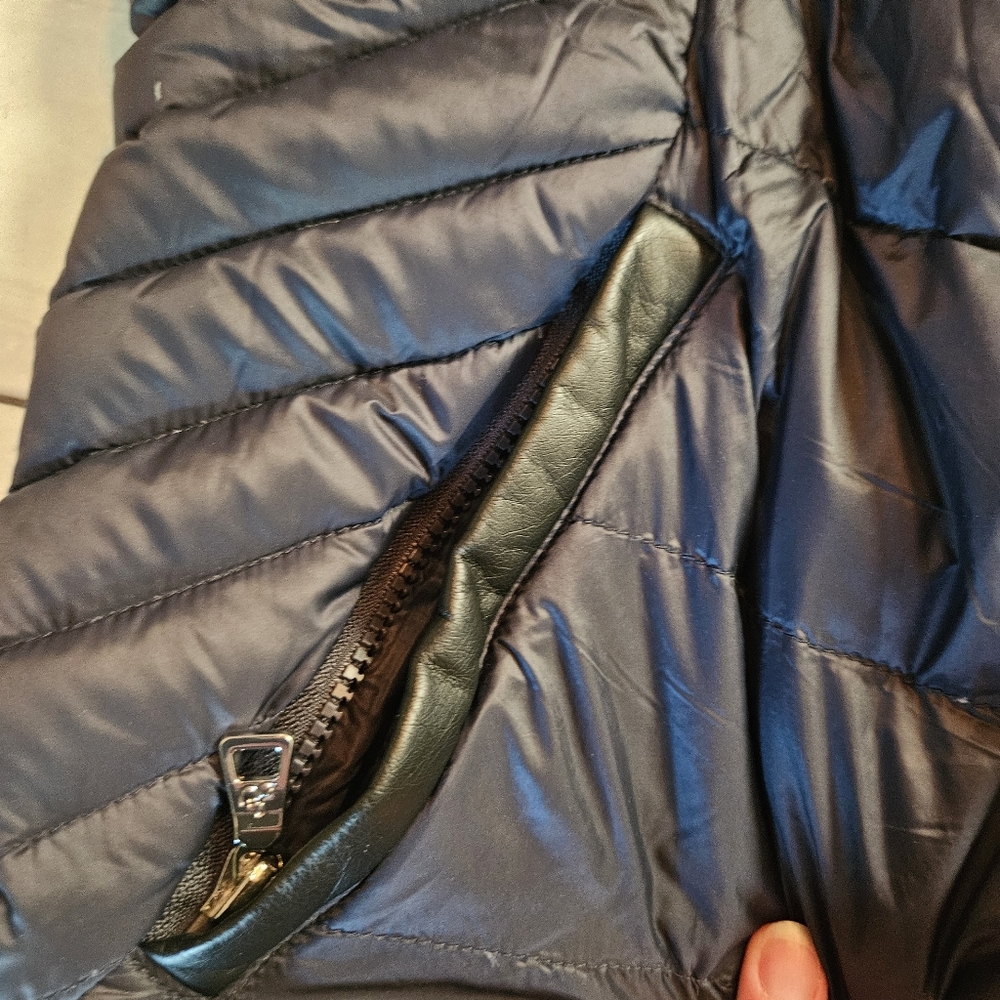 Sam Edleman Asymmetrical Chevron Quilted Down Coat Women's L Navy & Faux Leather - Picture 15 of 15